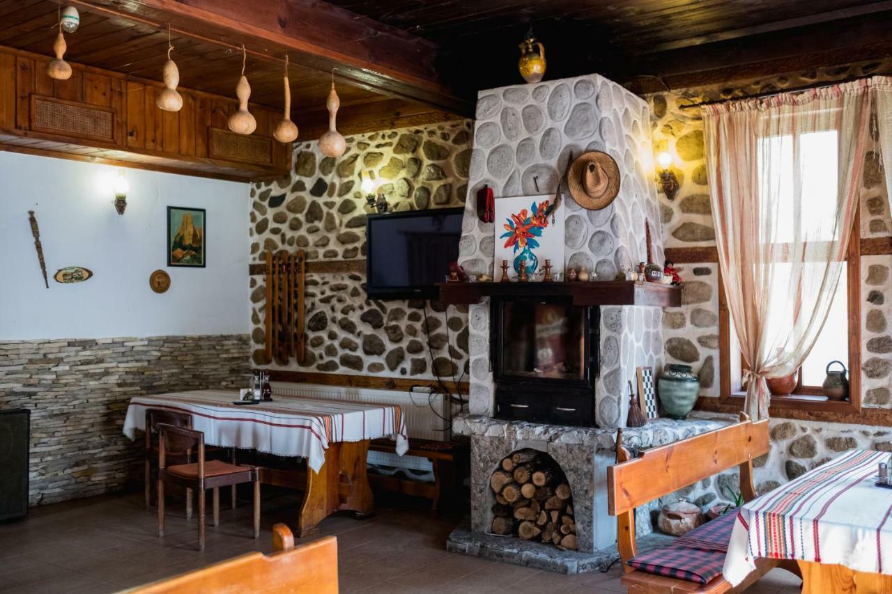 Комплекс Стария Чинар Melnik (Blagoevgrad) Exterior foto